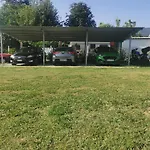 Adamidis Hébergement de vacances