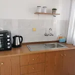 Adamidis Case de vacanță Paralía Skotínis