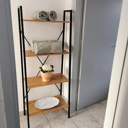 بيت للعطل Adamidis *